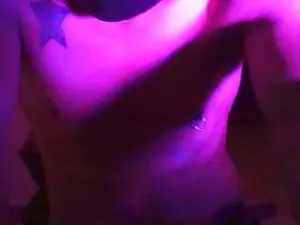 Cam4 Nude Webcam of chris3670