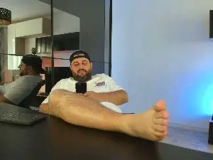 Cam4 Watch Live Sex Cams of DravenPeak
