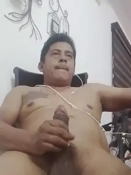 Cam4 Watch Live Sex Cams of coloso1981