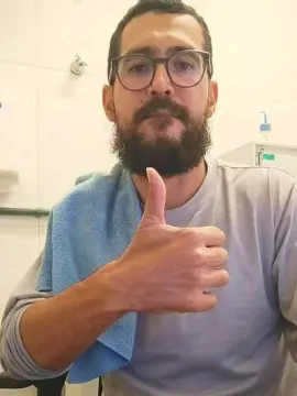 Cam4 Live Porn of HShotsmilegyn