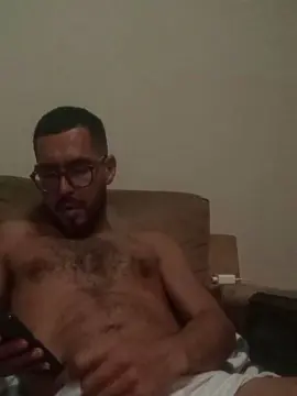 Cam4 Sex Cam of HShotsmilegyn