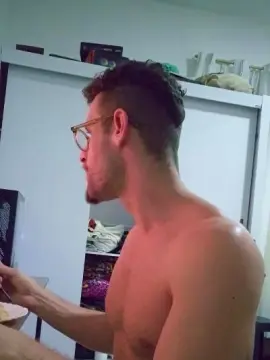 Cam4 Best Webcam of massagem_rick
