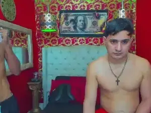 Cam4 Nude Webcam of GUYSPEIN