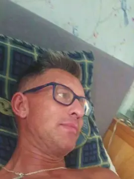 Cam4 Free Porn Cam of DADDYDICKLOVER