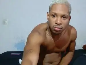 Cam4 Nude Webcam of Jakeblackonebrr