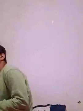 Cam4 Free Live Porn of paulosexy