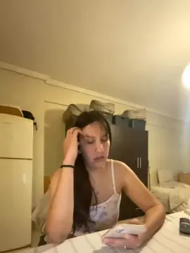 Cam4 Adult Webcam of Queenyes
