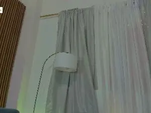 Cam4 Adult Webcam of bella_spicy