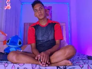 Cam4 Watch Live Sex Cams of Dilan_Amadeus