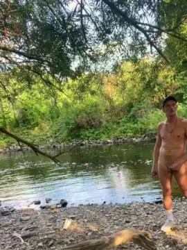 Cam4 Watch Live Sex Cams of darksecret_Lar