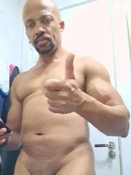 Cam4 Free Porn Cam of Negro1000sexy