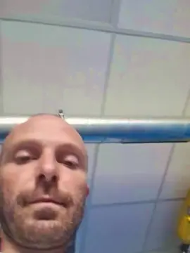 Cam4 Sex Cam of Gnaro90