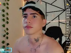 Cam4 Adult Video Chat of Tayson_Rivers