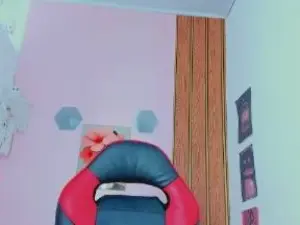 Cam4 Free Porn Cam of Aratnzacute