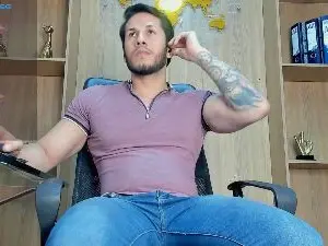 Cam4 Best live sex cam show of George_Diesell