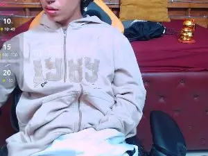Cam4 Live Sex of alex_474