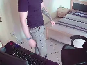 Cam4 Watch Live Sex Cams of AlbanianFker21