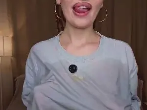 Cam4 Best live sex cam show of DierdreMayou