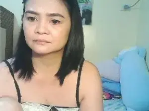Cam4 Adult Video Chat of Kisses_Mae
