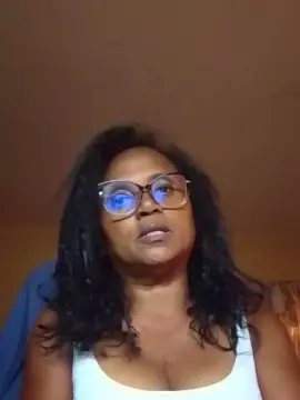 Cam4 Sex Cam of momsexy_xxx