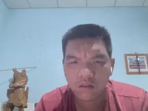Cam4 Live Porn of yiting523