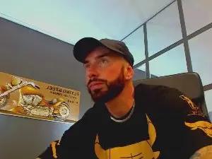 Cam4 Best Webcam of AronGrant