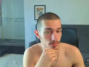 Cam4 Watch Live Sex Cams of KaydenDrew