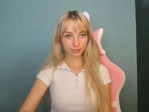 Cam4 Sex Chat of LuciaAdorable