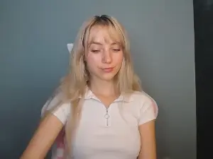 Cam4 Best live sex cam show of LuciaAdorable