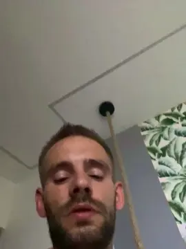 Cam4 Live Sex Cam of Elreydelmanbo