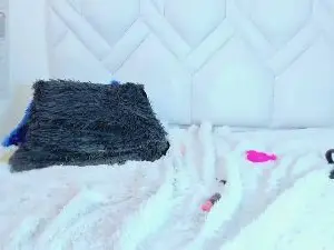 Cam4 Free Live Porn of mylittlewhore