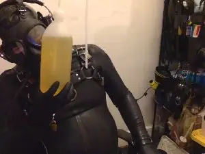 Cam4 Live Porn of Rubber_faggot