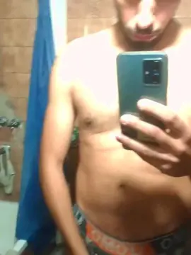 Cam4 Live Sex of Brian1612