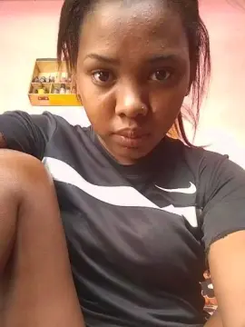 Cam4 Watch Live Sex Cams of Sarahkwel