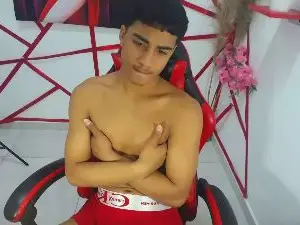 Cam4 Nude Webcam of Oliver_Parker
