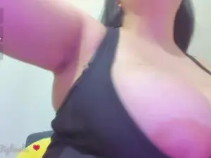 Cam4 Sex Chat of Juli_bigboobs
