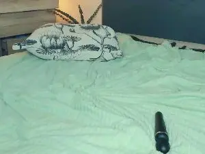 Cam4 Live Sex Cam of ValKirnon