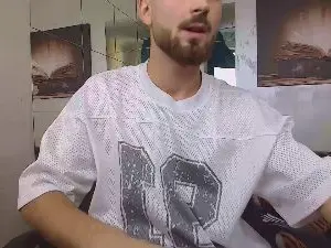 Cam4 Live Sex of KyloEast