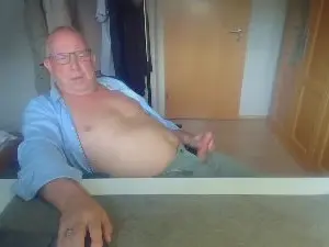 Cam4 Live Porn of mdevbi