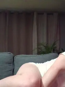 Cam4 Adult Video Chat of tomsauwer