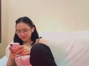 Cam4 Free Live Porn of JuliaMaugeri