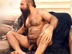 Cam4 Sex Cam of BeardedSmoker