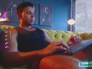 Cam4 Free Live Porn of Randy_paterman3