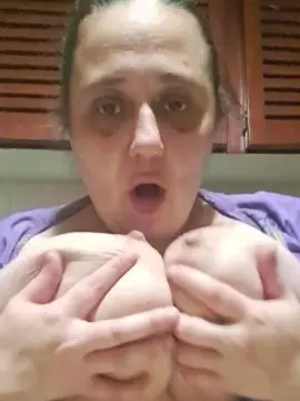 Cam4 Live Porn of Paitoh