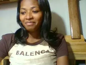 Cam4 Nude Webcam of Laris_chou