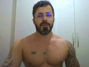 Cam4 Nude Webcam of Alers87