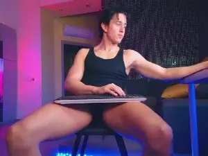 Cam4 Live Sex Cam of ChristianLevine