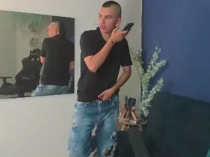 Cam4 Sex Chat of Rowan_Cley