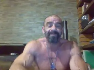 Cam4 Free Live Porn of TomiPsexy
