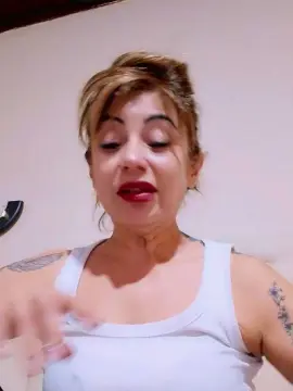 Cam4 Private Sex Chat of Belu_milf